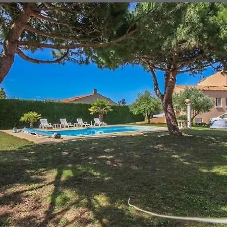 Gite 3 Etoiles 300M Plage Piscine Privee Grand Jardin Chatelaillon-Plage Exterior photo